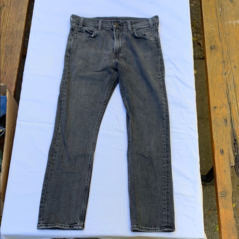 505 Levi’s - straight leg size 29